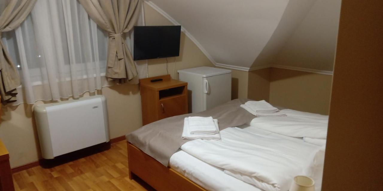 Gabi & Gabi Apartments Хайдусобосло Экстерьер фото