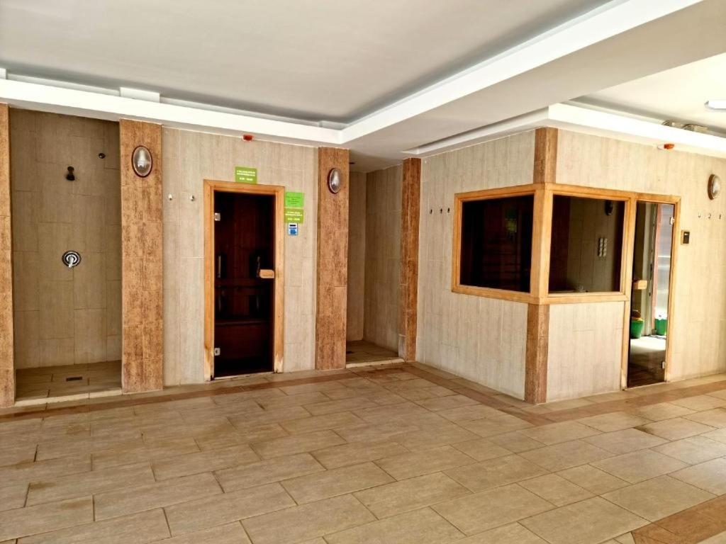 Gabi & Gabi Apartments Хайдусобосло Экстерьер фото