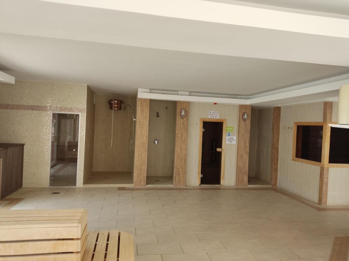 Gabi & Gabi Apartments Хайдусобосло Экстерьер фото