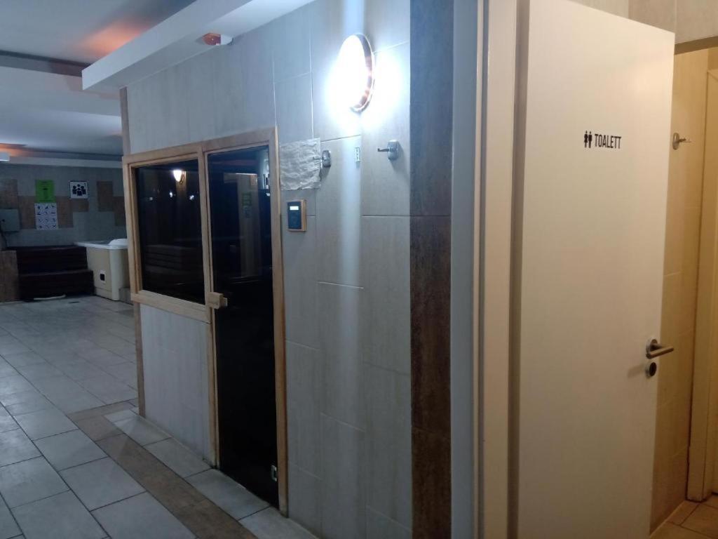 Gabi & Gabi Apartments Хайдусобосло Экстерьер фото
